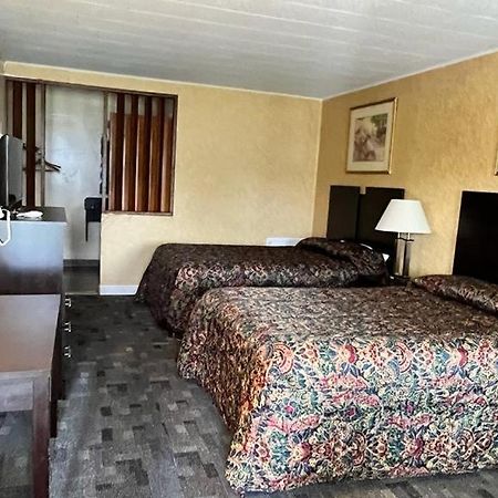 Budget Host Inn New Berlinville Luaran gambar